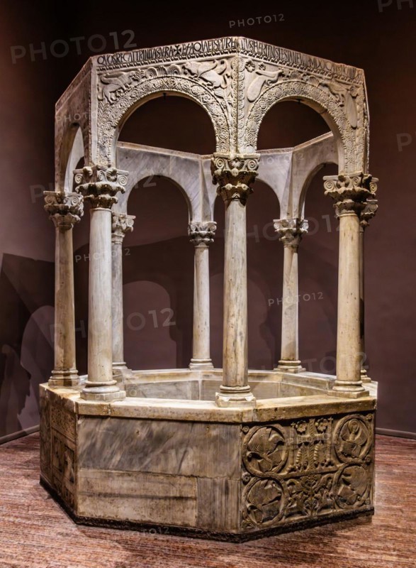 Baptismal font of Callixtus, Museo Cristiano with masterpieces of Lombard sculpture, Cividale del Friuli, city with historical treasures, UNESCO World Heritage Site, Friuli, Italy, Cividale del Friuli, Friuli, Italy, Europe