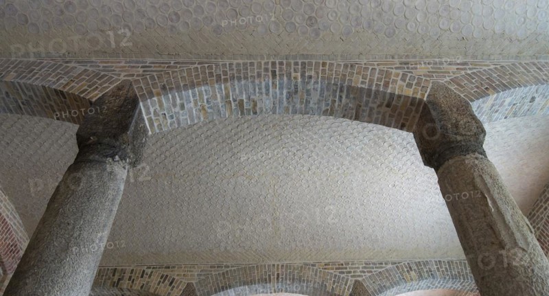 Ceiling structure in the cellar vault, Neues Museum, Museum Island Berlin, Germany, Europe