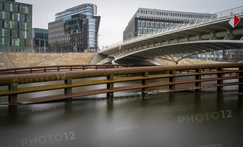 Long exposure, detail photo, Kronprinzenbruecke in the government district, Berlin, Germany, Europe