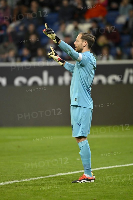 Goalkeeper Oliver Baumann TSG 1899 Hoffenheim (01), Gesture, Gesture, PreZero Arena, Sinsheim, Baden-Wuerttemberg, Germany, Europe