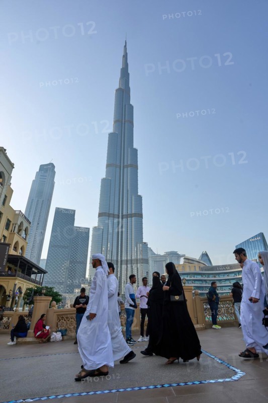 Burj Khalifa, Lake Burj Khalifa. At 828 metres, the Burj Khalifa in Dubai is the tallest building in the world. Dubai, United Arab Emirates, Asia