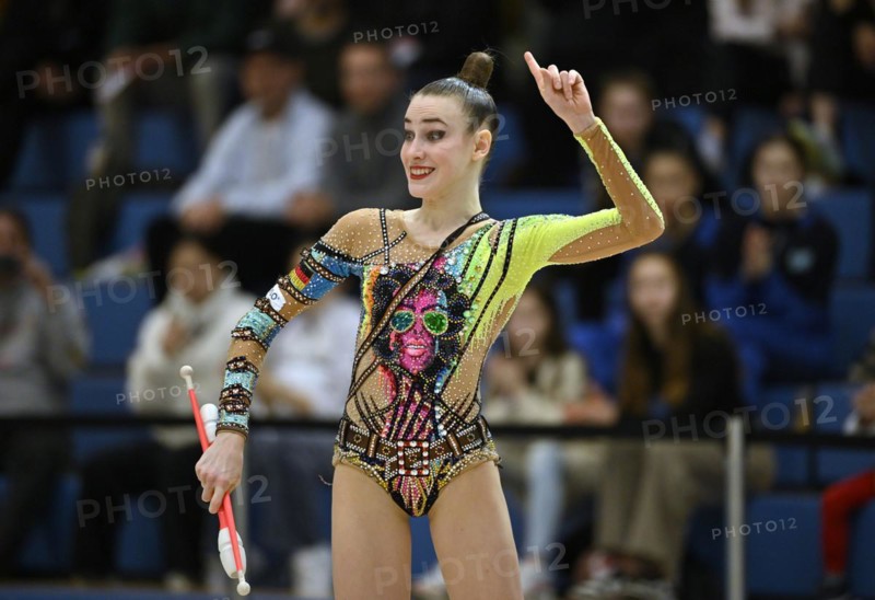 World champion Darja Varfolomeev (GER), action, clubs, rhythmic gymnastics, RSG, Schmiden International 2024, Fellbach, Baden-Wuerttemberg, Germany, Europe