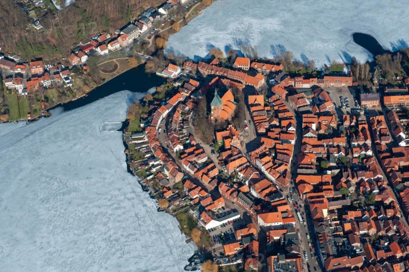 Aerial view, old town, Eulenspiegelstadt, Schulsee, ice, winter, Moelln, Schleswig-Holstein, Germany, Europe