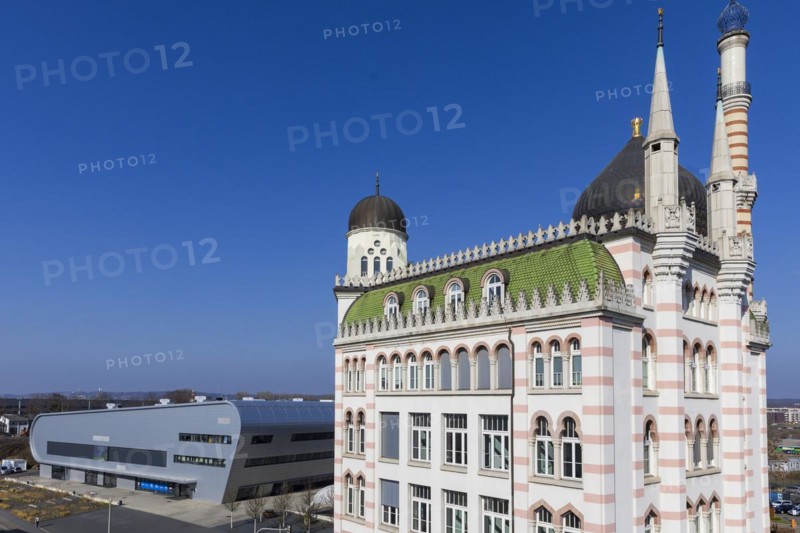 Construction of the Yenidze cigarette factory at Weisseritzstrasse 3 in Friedrichstadt began in 1907. It was built by tobacco and cigarette manufacturer Hugo Zietz and designed by architect Martin Hammitzsch. After reunification, the building was renovated and now houses offices, a restaurant and a theatre., Dresden, Saxony, Germany, Europe