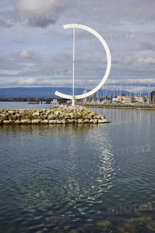 Large, semi-circular wind vane Eole, a sculpture by the artist Clelia Bettua within the harbour of Ouchy, in the Ouchy district of Lausanne, district of Lausanne, Vaud, Switzerland, Europe