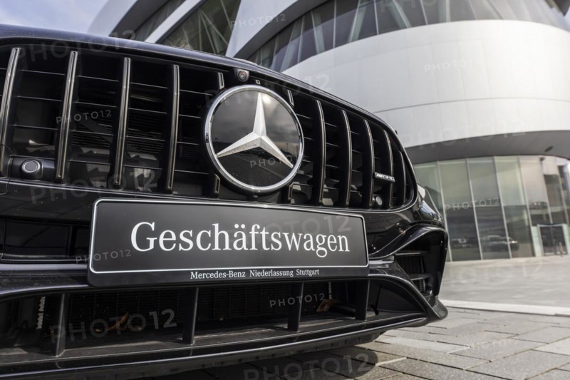 Mercedes company car, radiator grille and Mercedes star on a modern vehicle, in the background the Mercedes-Benz Museum, Baden-Wuerttemberg, Germany, Europe