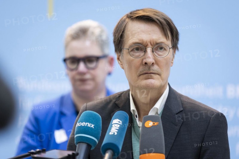 Karl Lauterbach (SPD), Federal Minister of Health, Christine Vogler (in the background), President of the German Nursing Council e.V., recorded during talks on the key points of the Nursing Competence Act, with nursing associations, at the Federal Ministry of Health in Berlin, 20 March 2024