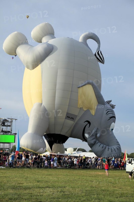 Hot-air balloons, Ballooning Festival, Saint-Jean-sur-Richelieu, Quebec Province, Canada, North America