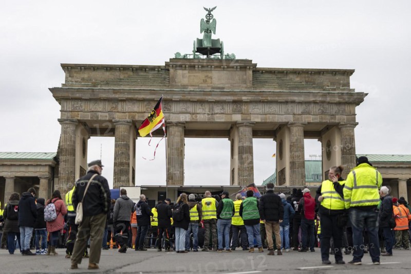 Demonstrators in front of the Brandenburg Gate, taken as part of the 'AeoeFarmers' protests'Aeo in Berlin, 22/03/2024
