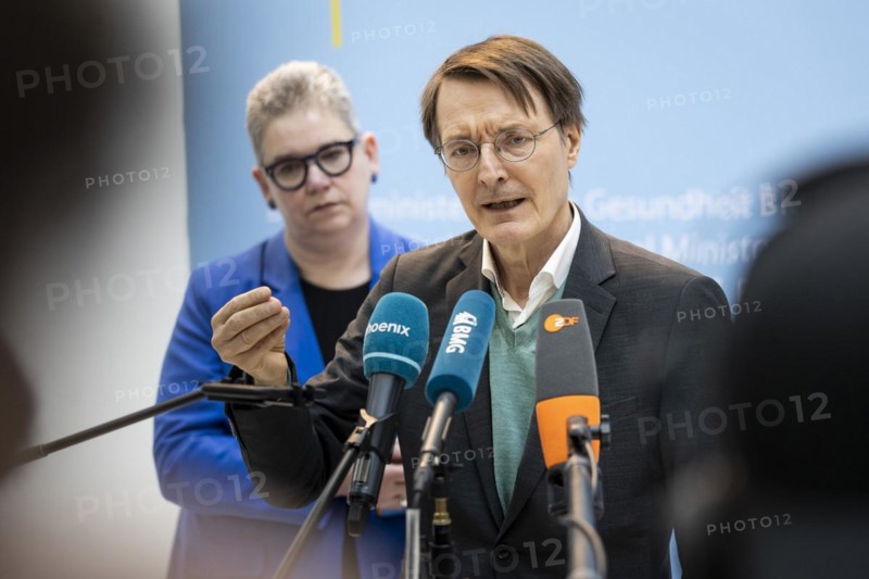 Karl Lauterbach (SPD), Federal Minister of Health, Christine Vogler (in the background), President of the German Nursing Council e.V., recorded during talks on the key points of the Nursing Competence Act, with nursing associations, at the Federal Ministry of Health in Berlin, 20 March 2024