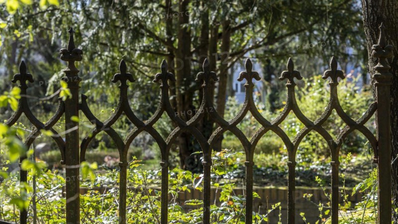 Rusty grave fences, Kirchof 1 of the Evangelische Georgen-Parochialgemeinde, Greisfswalder Strasse, Berlin, Germany, Europe