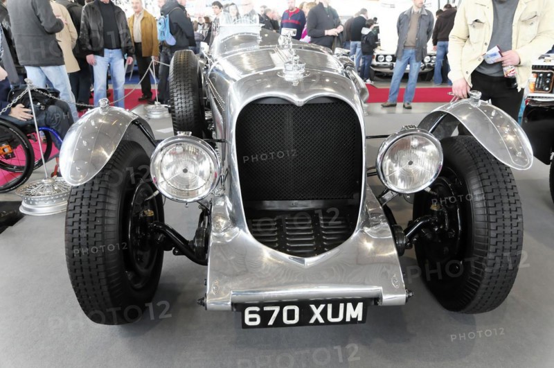 RETRO CLASSICS 2010, Stuttgart Messe, Stuttgart, Baden-Wuerttemberg, Germany, Europe, SIDDELEY 5500 Streamline, built in 1936, front view of a polished vintage racing car with chrome grille and old licence plate, Europe