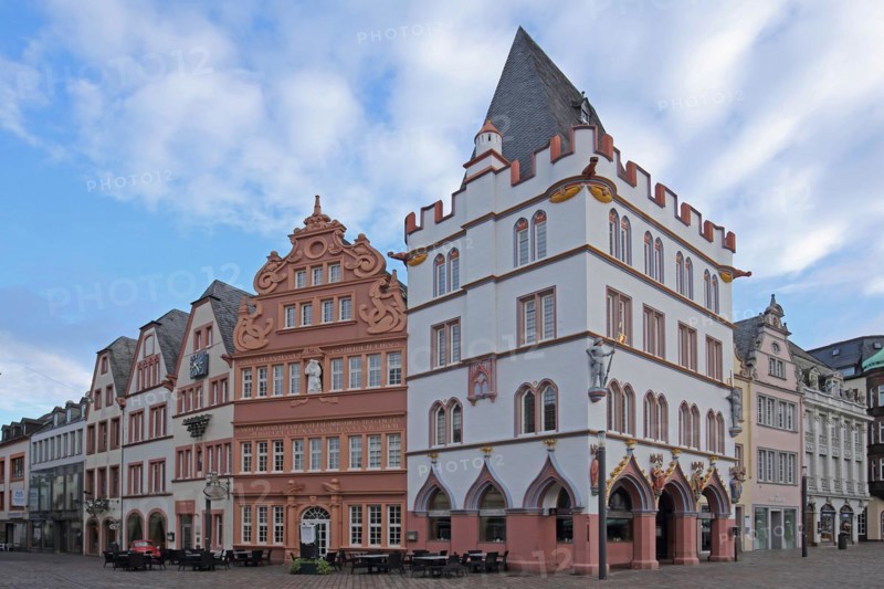 Red House with Tail Gable and Steipe House built in 1430 with arcade and battlements, Hauptmarkt, Trier, Rhineland-Palatinate, Germany, Europe