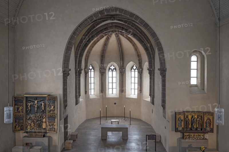 View from the gallery into the chancel of St Clare's Church, consecrated in 1273, Koenigstrasse 66, Nuremberg, Middle Franconia, Bavaria, Germany, Europe