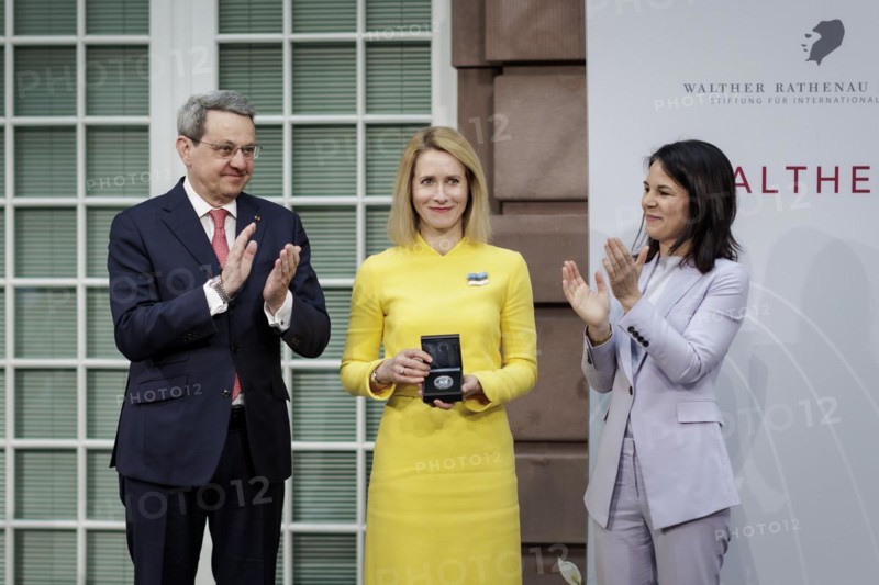 Hartmuth Jung, Chairman of the Board of the Walther Rathenau Institute, Katja Kallas, Prime Minister of Estonia, and Annalena Baerbock (Buendnis 90/Die Gruenen), Federal Foreign Minister, photographed during the award ceremony for the Walter Rathenau Prize in Berlin, 19 March 2024. Photographed on behalf of the Federal Foreign Office