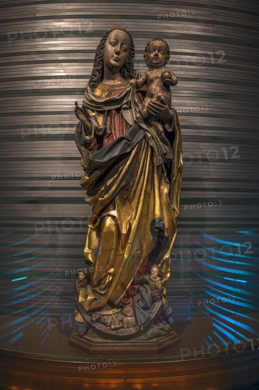 Sculpture of the Virgin and Child from around 1480, Marian Chapel of St Clare's Church, Koenigstrasse 66, Nuremberg, Middle Franconia, Bavaria, Germany, Europe