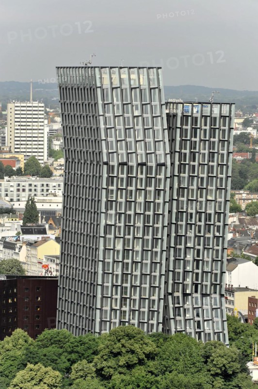 TANZENDE TUeRME, hotel and office building, completed in 2012, modern high-rise building with unique wave-shaped facade, Hamburg, Hanseatic City of Hamburg, Germany, Europe