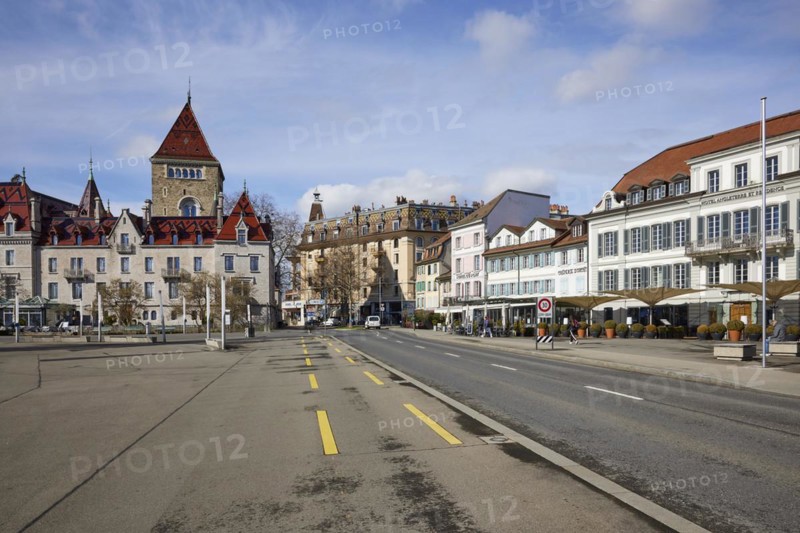 Quai de Belgique and Ouchy Castle in the Ouchy district, Lausanne, district of Lausanne, Vaud, Switzerland, Europe