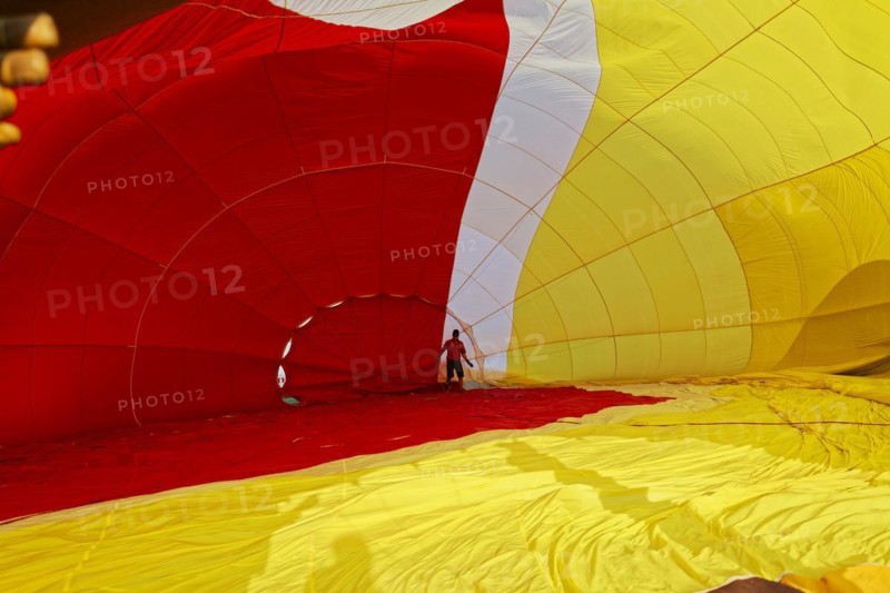 Hot-air balloons, Ballooning Festival, Saint-Jean-sur-Richelieu, Quebec Province, Canada, North America