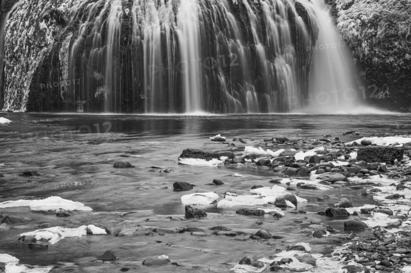 Stjornarfoss waterfall, near Kirkjubaejarklaustur, black and white photo, Sudurland, Iceland, Europe