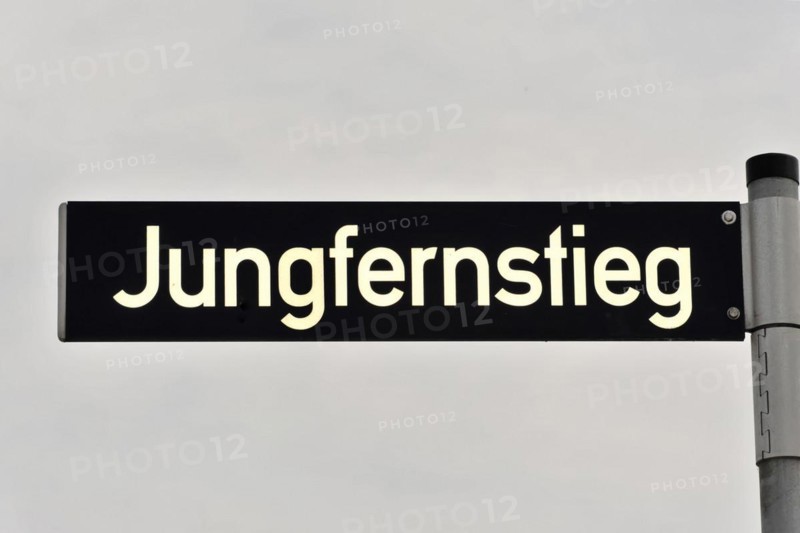 A street sign with the inscription 'Jungfernstieg' in clear, black letters, Hamburg, Hanseatic City of Hamburg, Germany, Europe