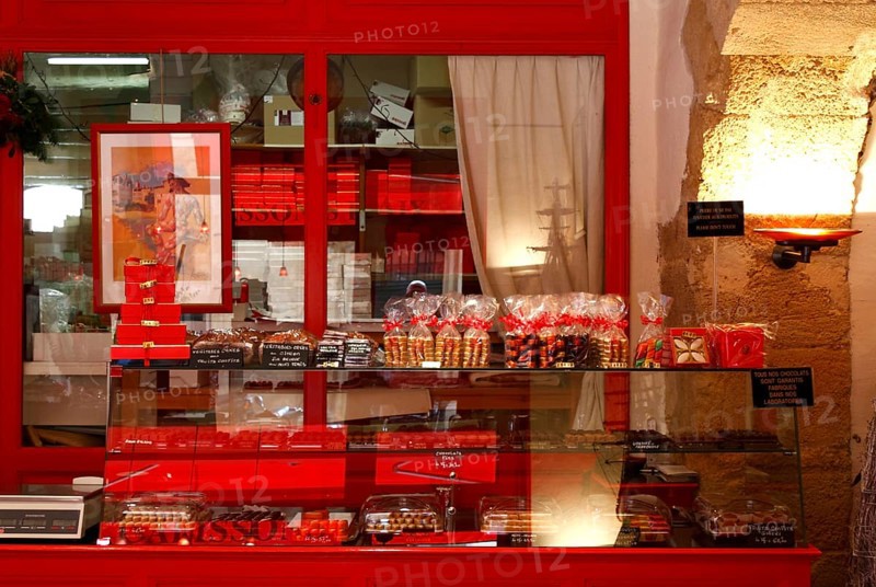 Confectionery, Calissons d'Aix, Aix-en-Provence, Bouches-du-Rhone, Provence France