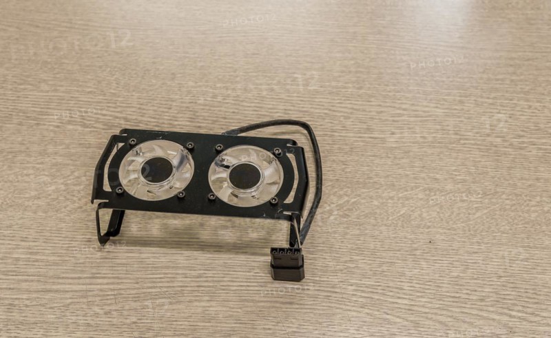 Twin fan cooler used to cool RAM modules in a desktop computer