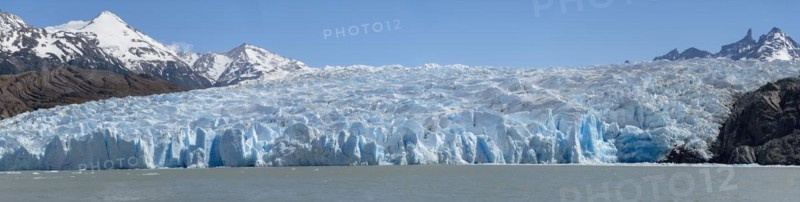Panorama, Glacier, Lago Grey, Torres del Paine National Park, Parque Nacional Torres del Paine, Cordillera del Paine, Towers of the Blue Sky, Region de Magallanes y de la Antartica Chilena, Ultima Esperanza Province, UNESCO Biosphere Reserve, Patagonia, End of the World, Chile, South America