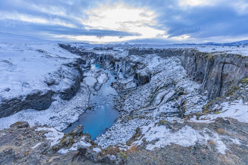 Hrauneyjarfoss waterfalls, onset of winter, Sudurland, Iceland, Europe