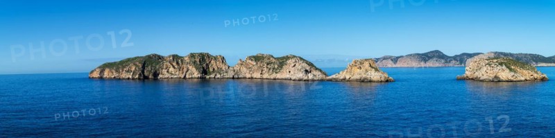 View of the Malgrats Islands from the Mirador de les Malgrats near Santa Ponca or Santa Ponsa, Majorca, Balearic Islands, Spain, Europe