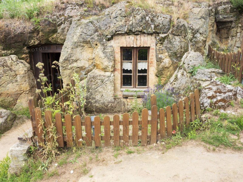 Cave dwelling on the Schaeferberg in Langenstein, Harz foreland, Halberstadt, Saxony-Anhalt, Germany, Europe