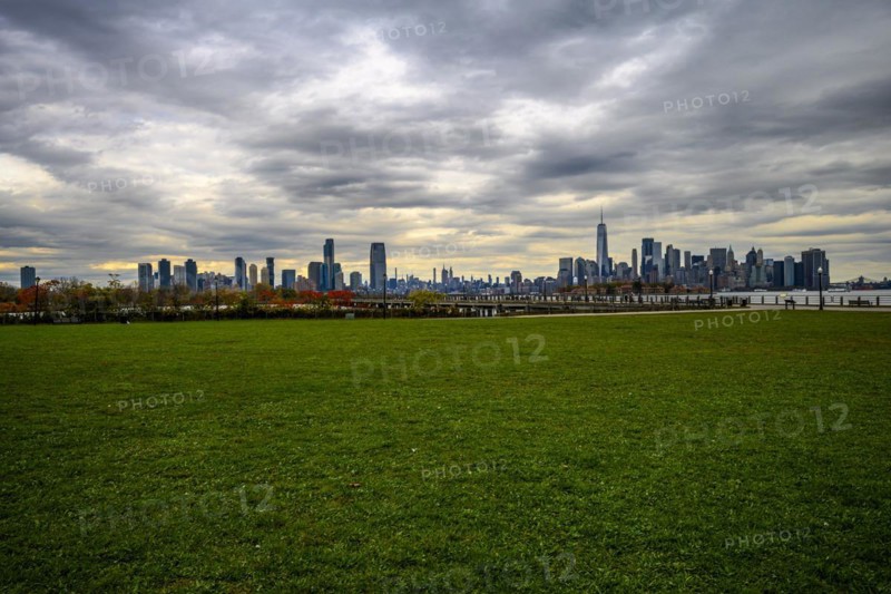Views on New York Harbor, Manhattan and Statue of Liberty from the Liberty State Park, Jersey City, NJ, USA, USA, North America
