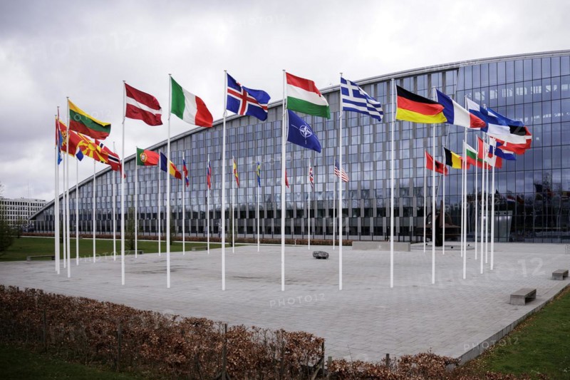 Symbolic image at the meeting of NATO foreign ministers. Brussels, 03.04.2024. Photographed on behalf of the Federal Foreign Office