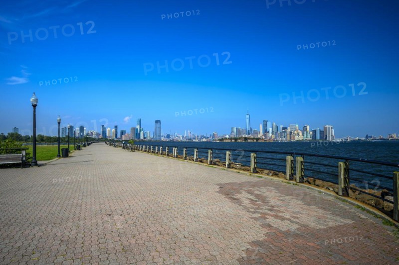 Views on New York Harbor, Manhattan and Statue of Liberty from the Liberty State Park, Jersey City, NJ, USA, USA, North America