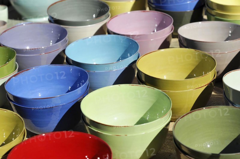 Pottery bowls, pots, colourful stacked clay bowls at an outdoor market, Marseille, Departement Bouches du Rhone, Region Provence Alpes Cote d'Azur, France, Europe
