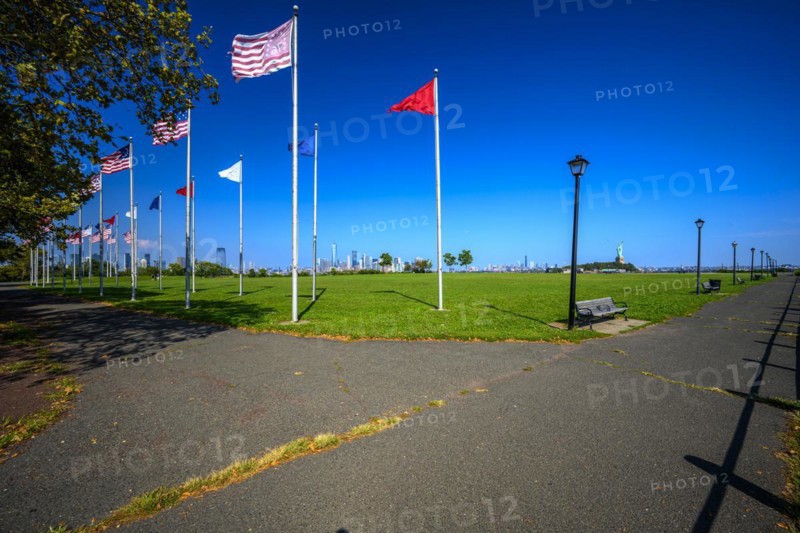 Views on New York Harbor, Manhattan and Statue of Liberty from the Liberty State Park, Jersey City, NJ, USA, USA, North America