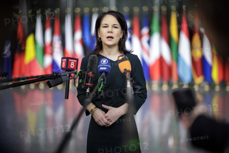 Annalena Baerbock, Federal Foreign Minister, photographed during a doorstep at the meeting of NATO foreign ministers. Brussels, 04.04.2024. Photographed on behalf of the Federal Foreign Office