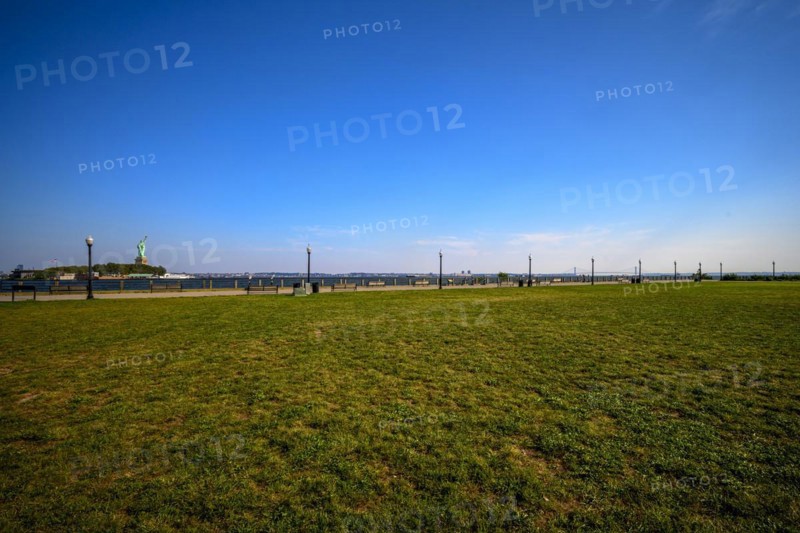 Views on New York Harbor, Manhattan and Statue of Liberty from the Liberty State Park, Jersey City, NJ, USA, USA, North America