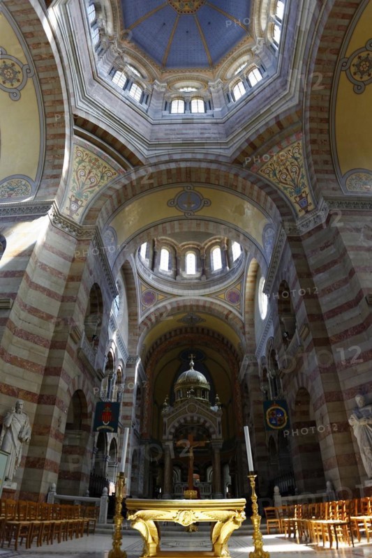 Marseille Cathedral or Cathedrale Sainte-Marie-Majeure de Marseille, 1852-1896, Marseille, Interior of a church with a view of the dome, altar and rows of columns, Marseille, Departement Bouches-du-Rhone, Region Provence-Alpes-Cote d'Azur, France, Europe