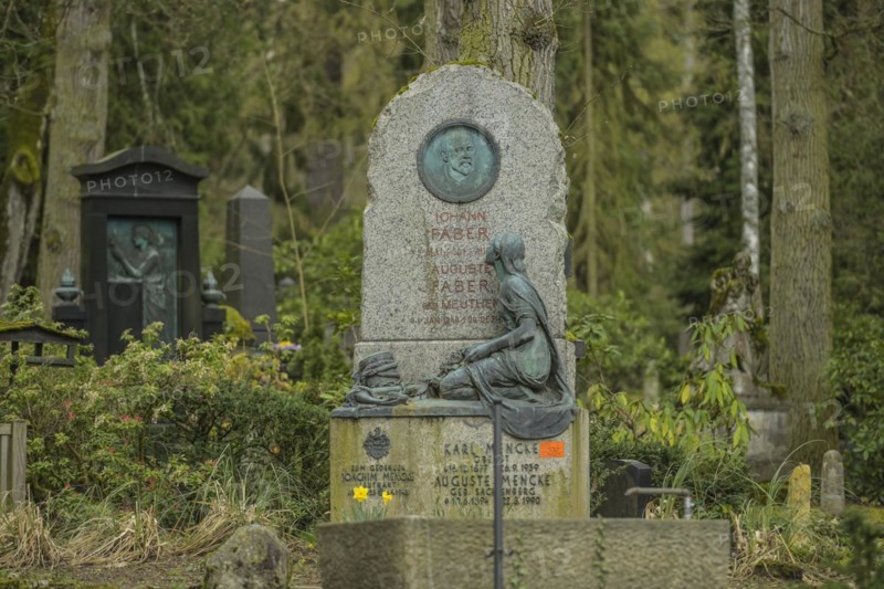 Graves, gravestones, North Cemetery, Wiesbaden, Hesse, Germany, Europe