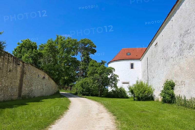 Wildenstein Castle, Spornburg, medieval castle complex, best preserved fortress from the late Middle Ages, today a youth hostel, historical buildings, architecture, Leibertingen, Sigmaringen district, Swabian Alb, Baden-Wuerttemberg, Germany, Europe