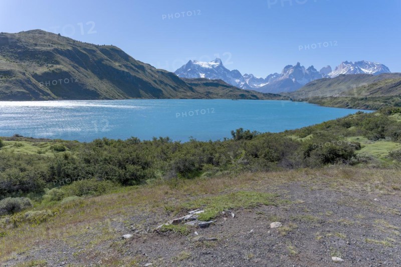 Lago Pehoe, mountain range of the Andes, Torres del Paine National Park, Parque Nacional Torres del Paine, Cordillera del Paine, Towers of the Blue Sky, Region de Magallanes y de la Antartica Chilena, Ultima Esperanza province, UNESCO biosphere reserve, Patagonia, end of the world, Chile, South America