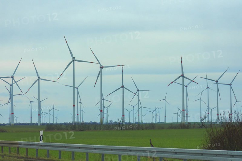 Wind turbines on the A 9 motorway, Saxony-Anhalt, Germany, Europe