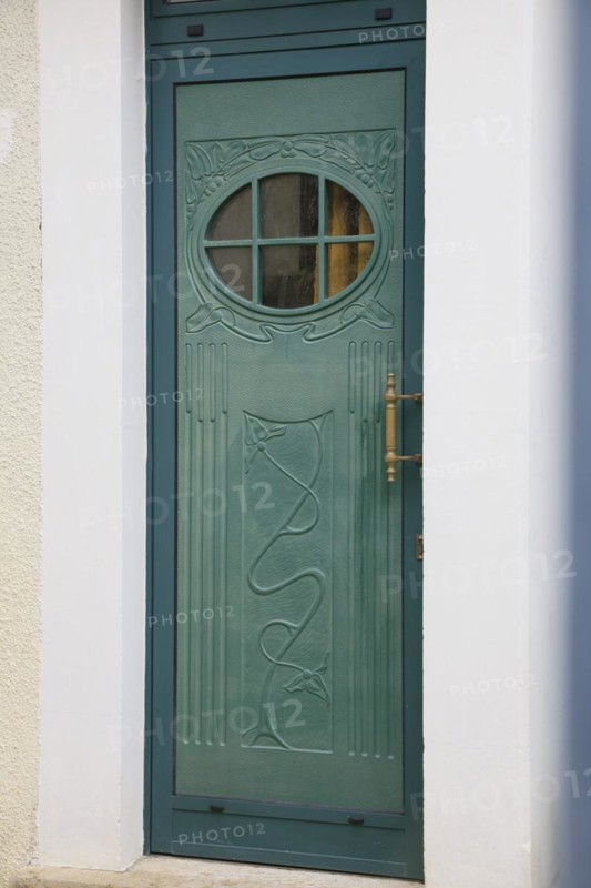 Entrance door of an Art Nouveau-style house, Saint-Dizier, Haute-Marne department, Grand Est region, France, Europe
