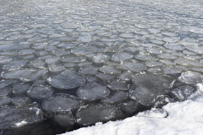 Winter, ice pattern formation, Chateauguay River, Province of Quebec, Canada, North America
