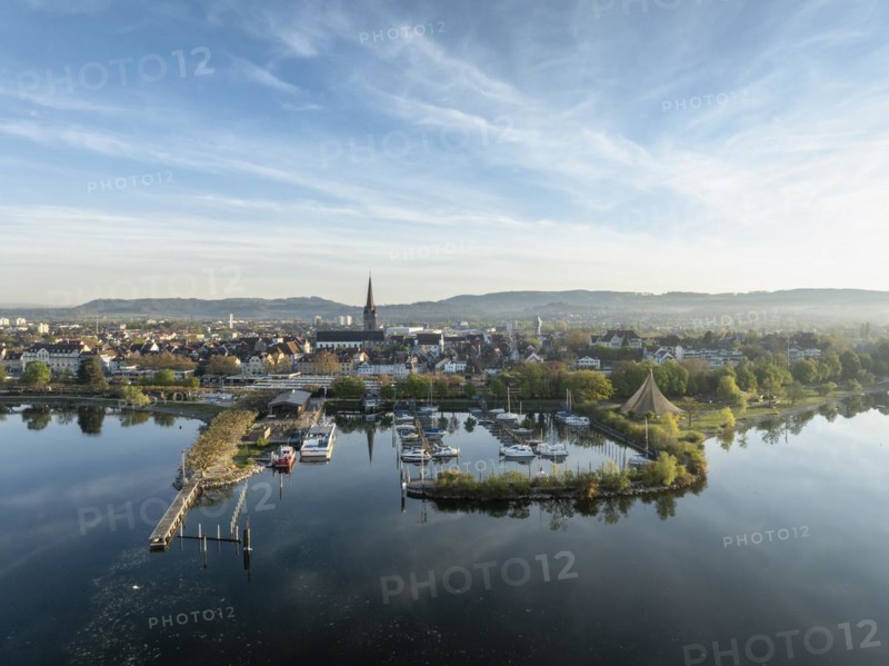 Aerial view of the town of Radolfzell on Lake Constance in spring-like vegetation with the Waeschbruck harbour, harbour pier and concert sail, district of Constance, Baden-Wuerttemberg, Germany, Europe