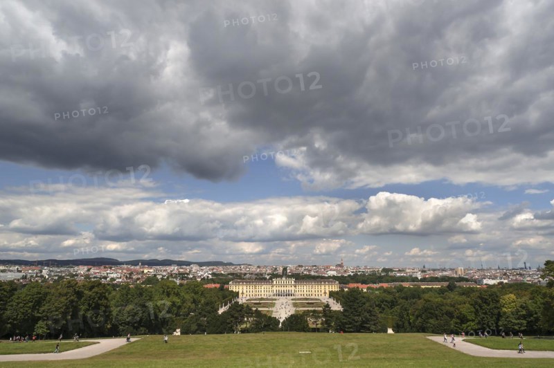 View of Schoenbrunn Palace and a part of the city of Vienna from the Gloriette, Schoenbrunn Palace Park, Schoenbrunn, Vienna, Austria, Europe
