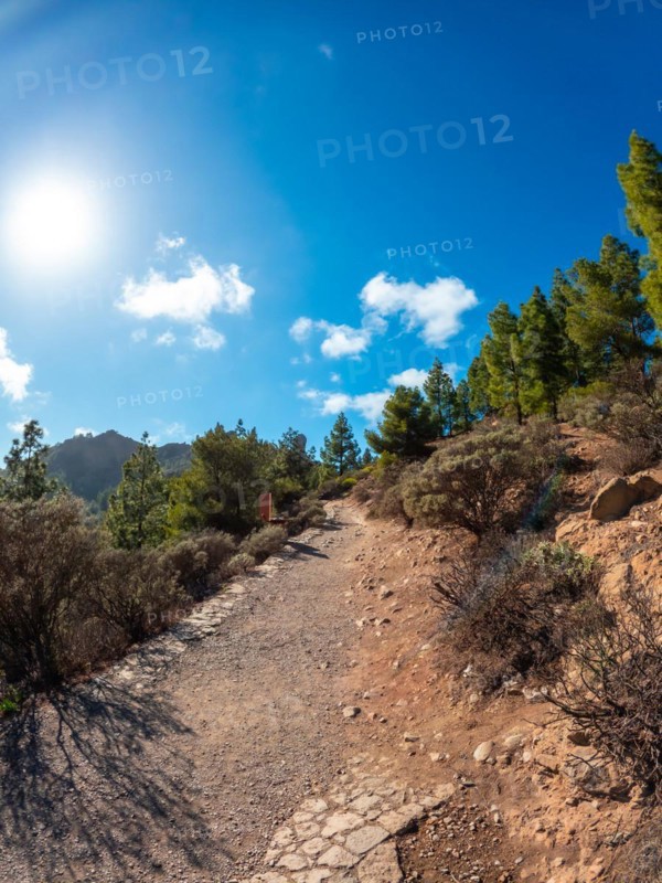 Trekking trails up Roque Nublo in Gran Canaria, Canary Islands