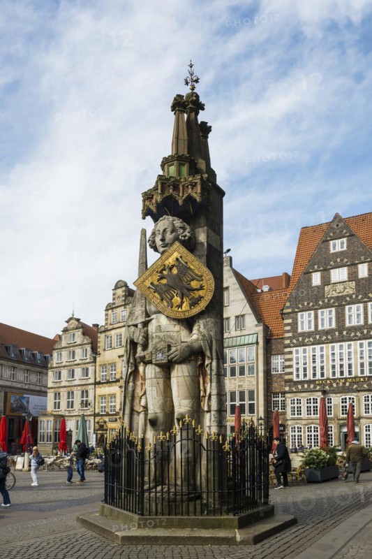 Bremen Roland, Roland statue on the market square, Hanseatic City of Bremen, Germany, Europe