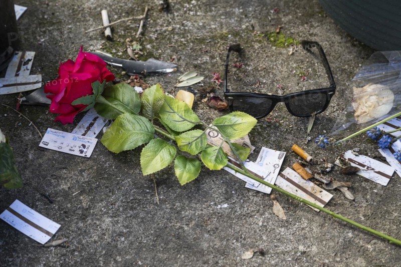 Rose, cigarettes, sunglasses, grave of Serge Gainsbourg, Montparnasse cemetery, Paris, France, Europe